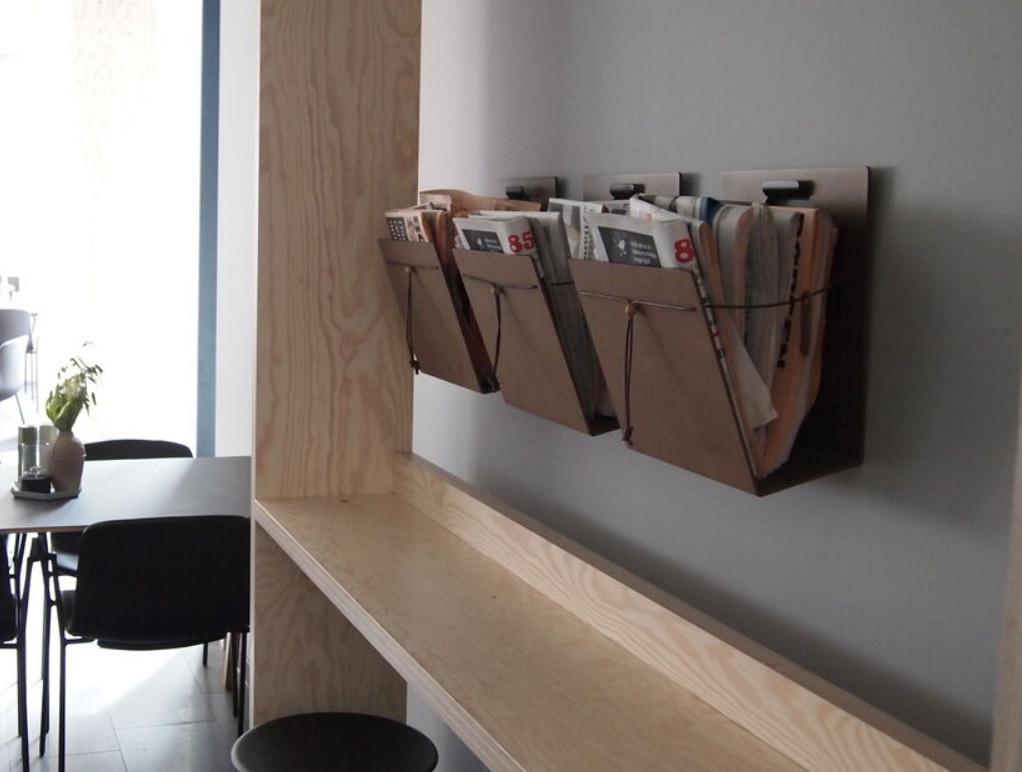 magazine holder 1